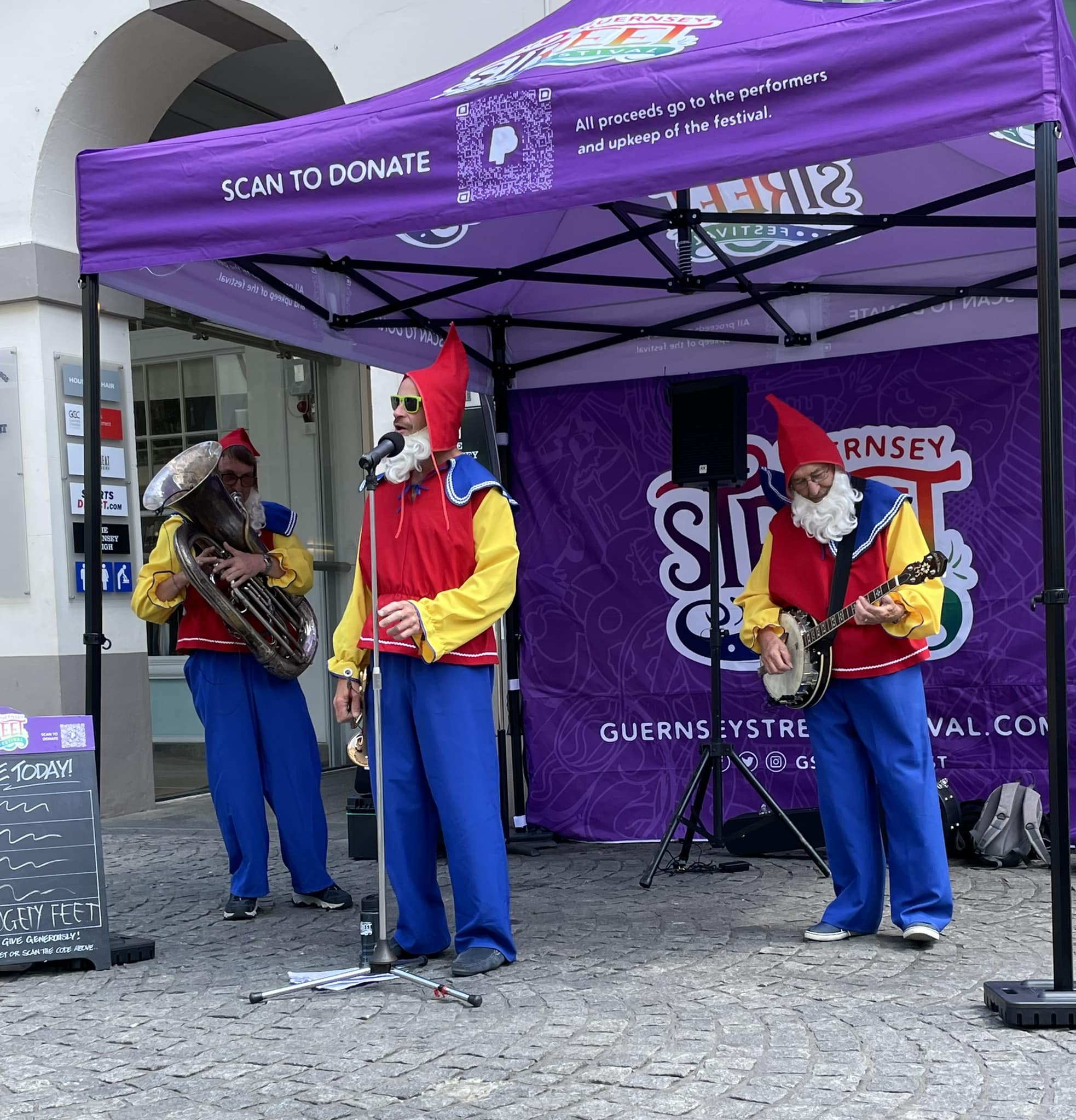 Candie Gardens Concerts 2023 Fidgety Feet Guernsey Arts